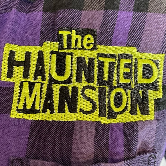 Disney Parks Her Universe plaid Haunted Mansion Hitchhiking Ghosts blouse medium - Picture 2 of 7